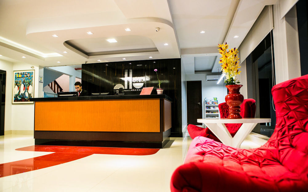 Hotel 365